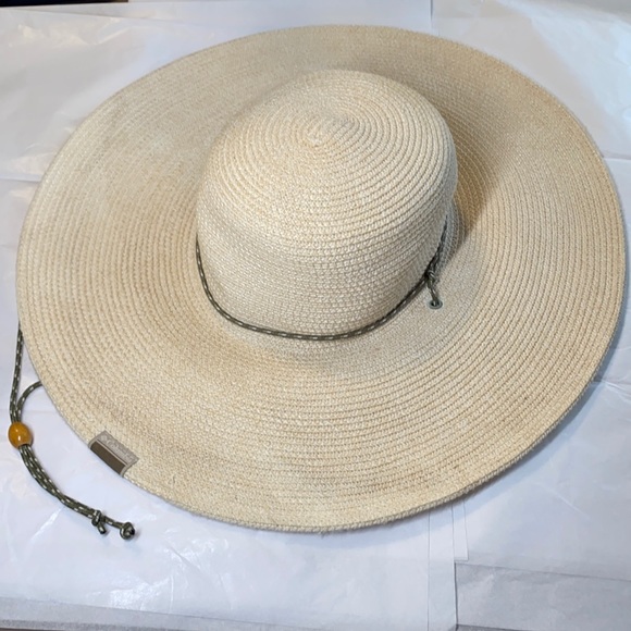 Columbia Accessories - 👒Columbia 👒 Women’s Light Tan XL Straw Hat